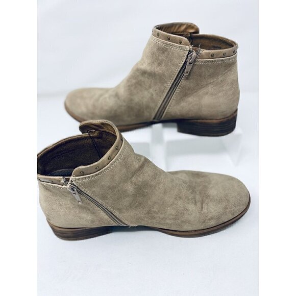 Euro soft booties tan beige zip side wore once Sz 10M - Picture 6 of 7